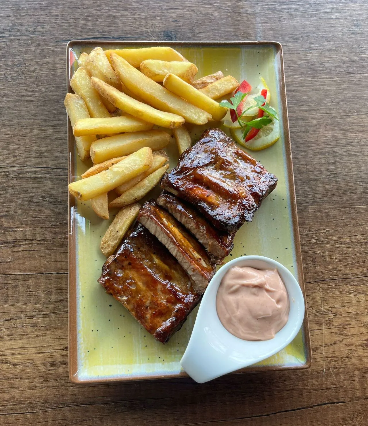 Platou cu preparate la grătar - specialități VAMA9 Sighetu Marmației